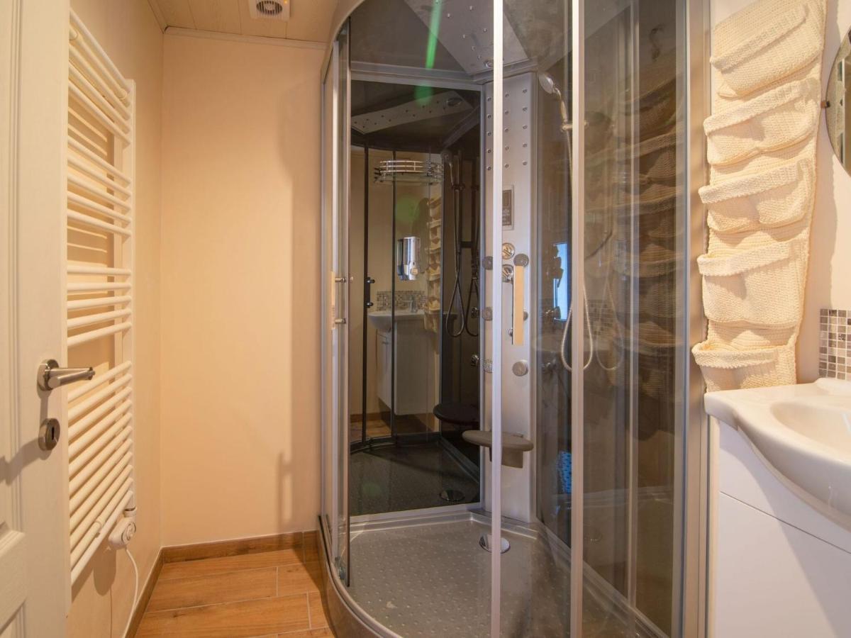 Very Spacious House With Sauna Spa And Countryside Views Gouvy Exterior foto