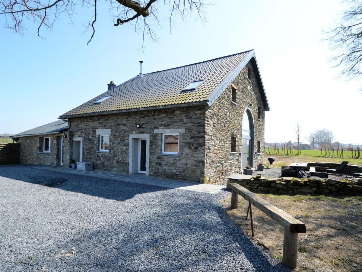 Very Spacious House With Sauna Spa And Countryside Views Gouvy Exterior foto