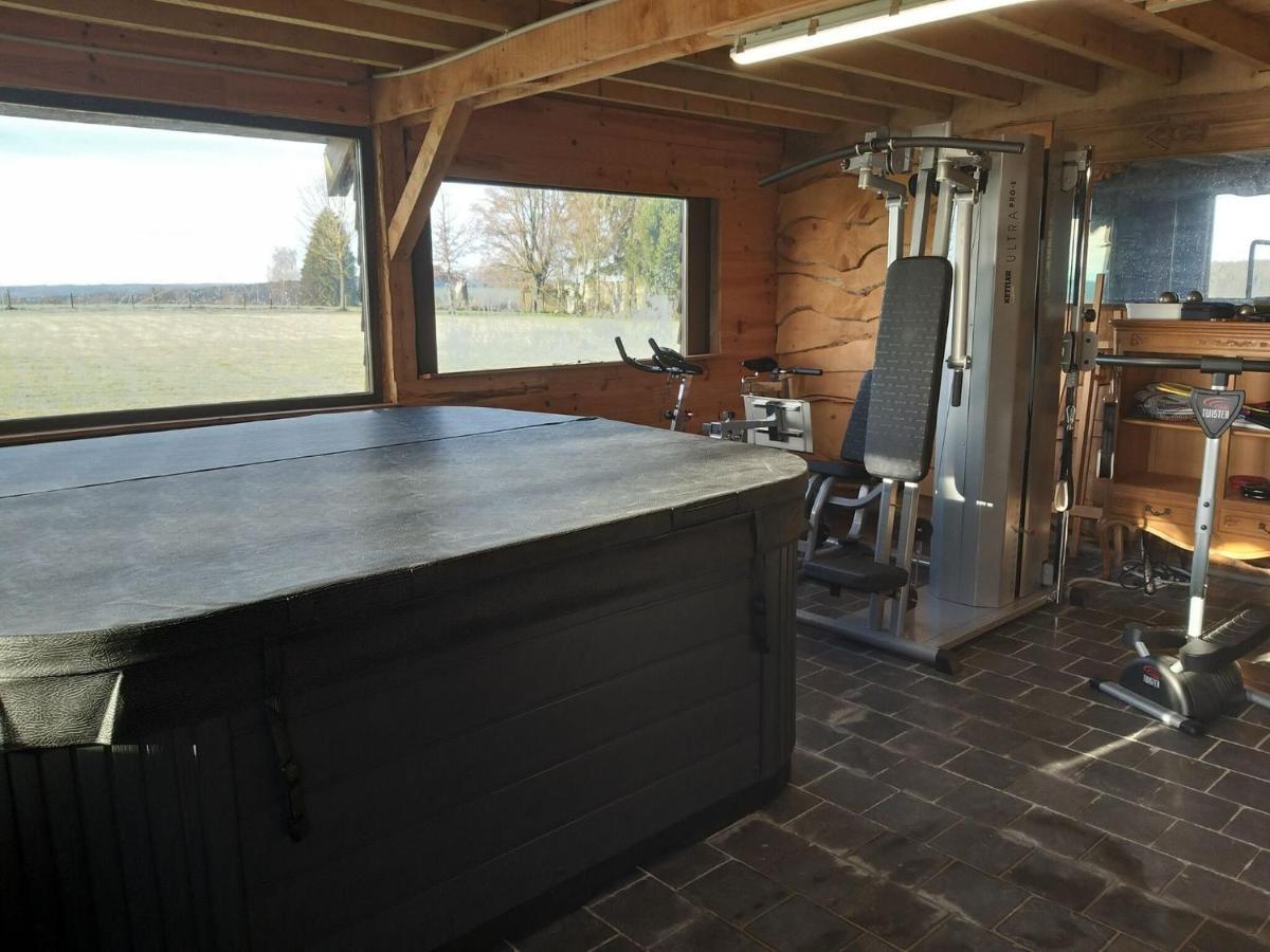 Very Spacious House With Sauna Spa And Countryside Views Gouvy Exterior foto