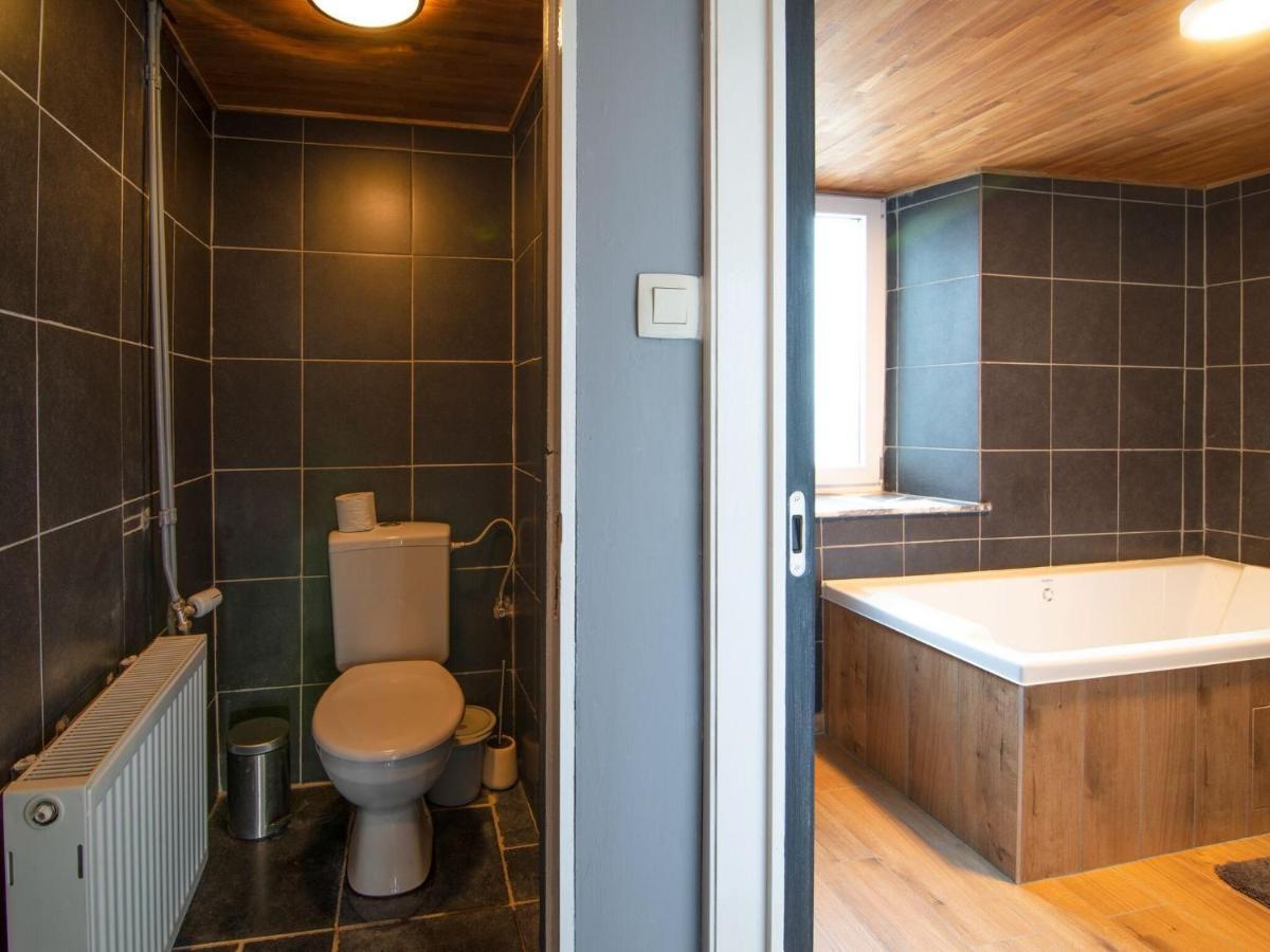 Very Spacious House With Sauna Spa And Countryside Views Gouvy Exterior foto